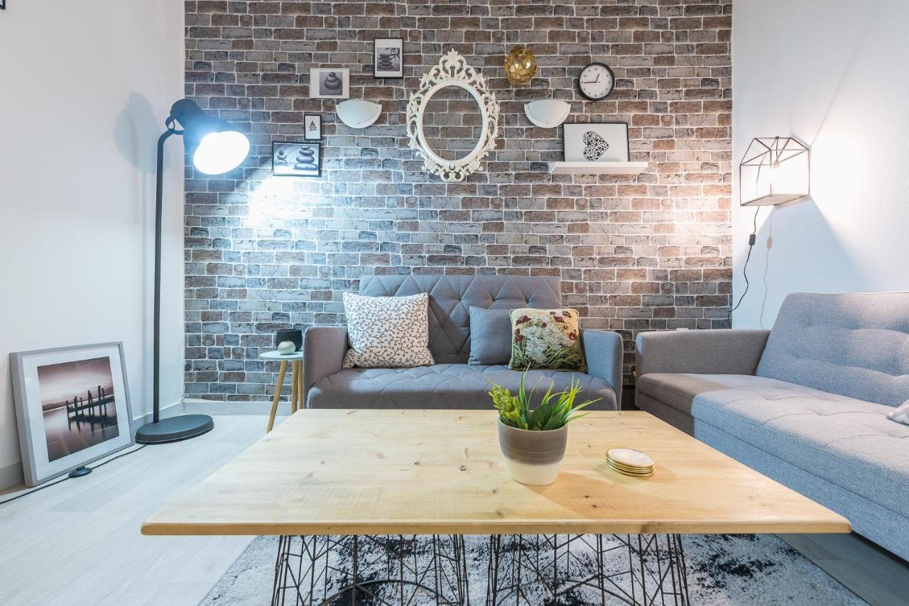 Lovely 1 Bedroom Apartment In أثينا المظهر الخارجي الصورة